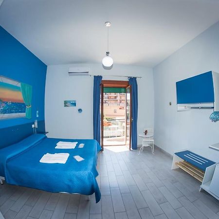 B&B Le Isole Naples Exterior photo