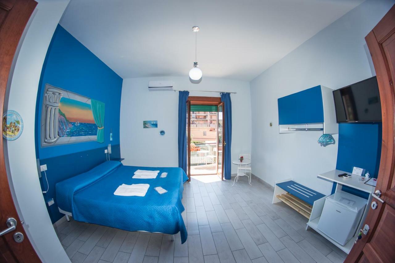 B&B Le Isole Naples Exterior photo